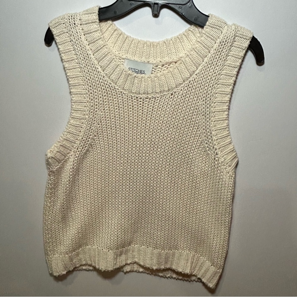 STITCHES & STRIPES REVOLVE
Madison Tank In Chalk - Picture 4 of 7